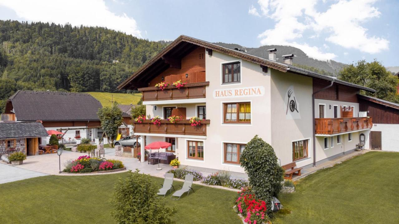 Haus Regina Aparthotel Strobl Exteriör bild