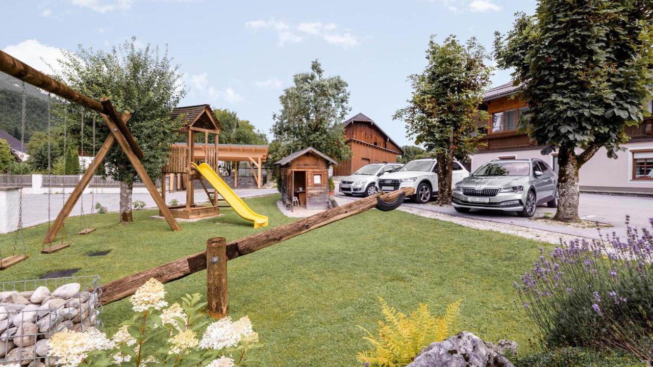 Haus Regina Aparthotel Strobl Exteriör bild