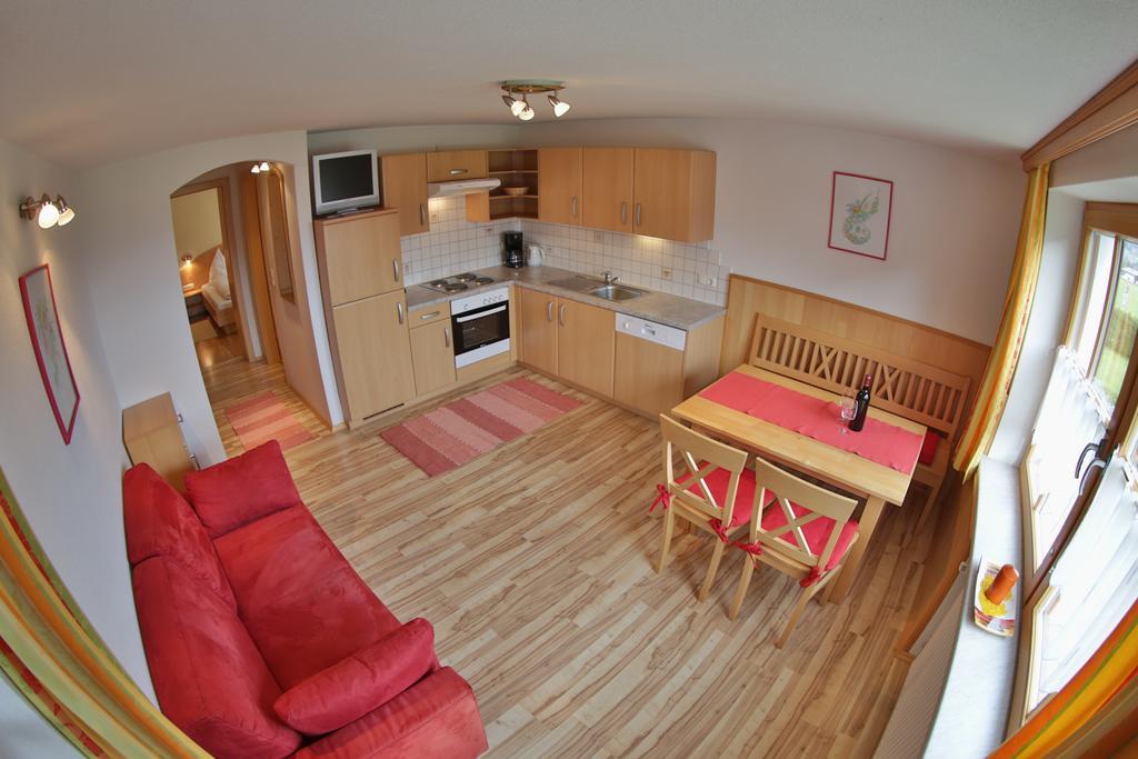 Haus Regina Aparthotel Strobl Exteriör bild