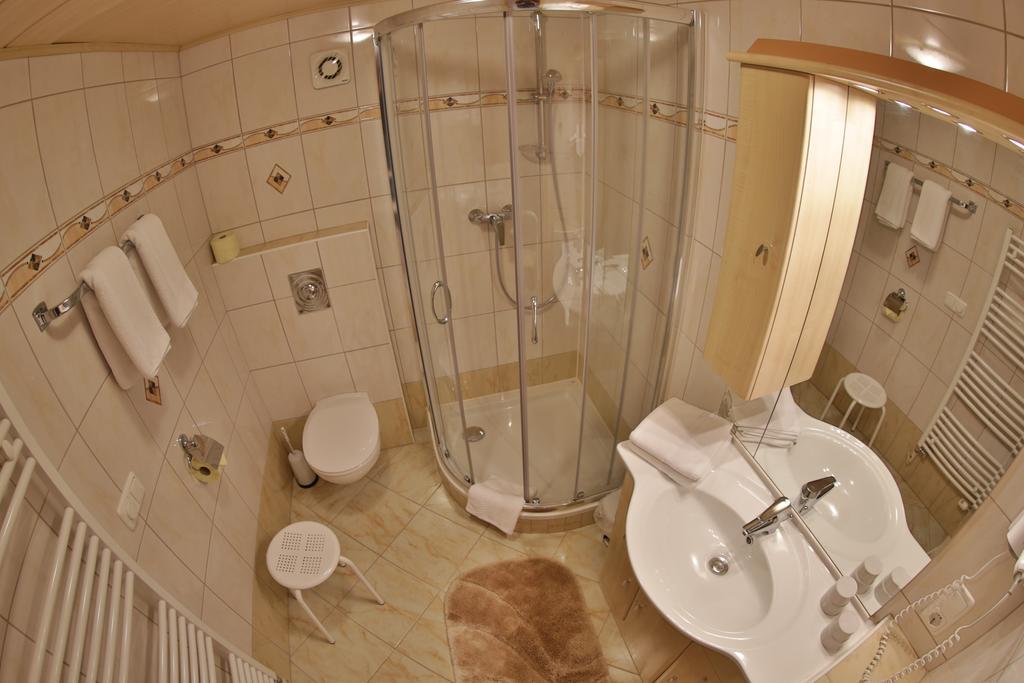 Haus Regina Aparthotel Strobl Exteriör bild