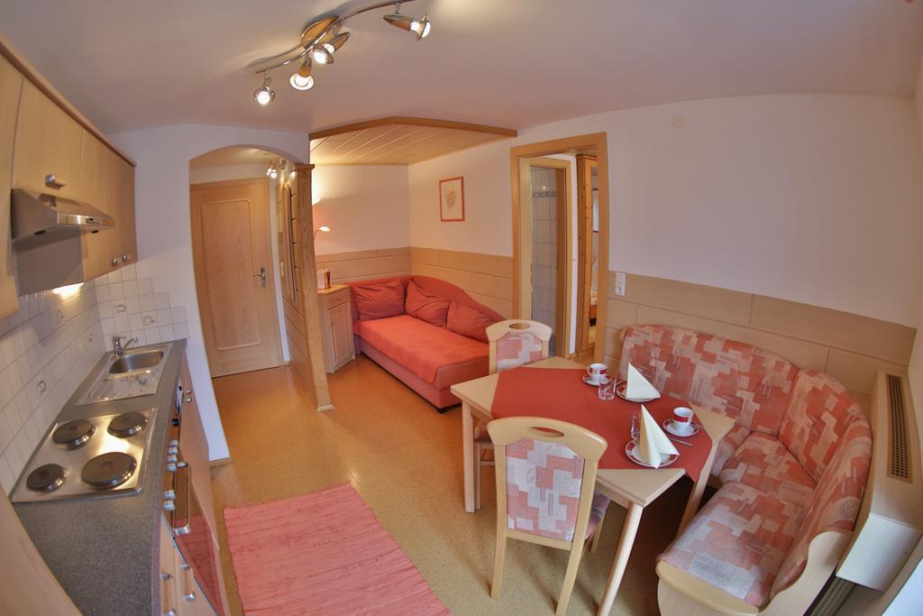 Haus Regina Aparthotel Strobl Exteriör bild