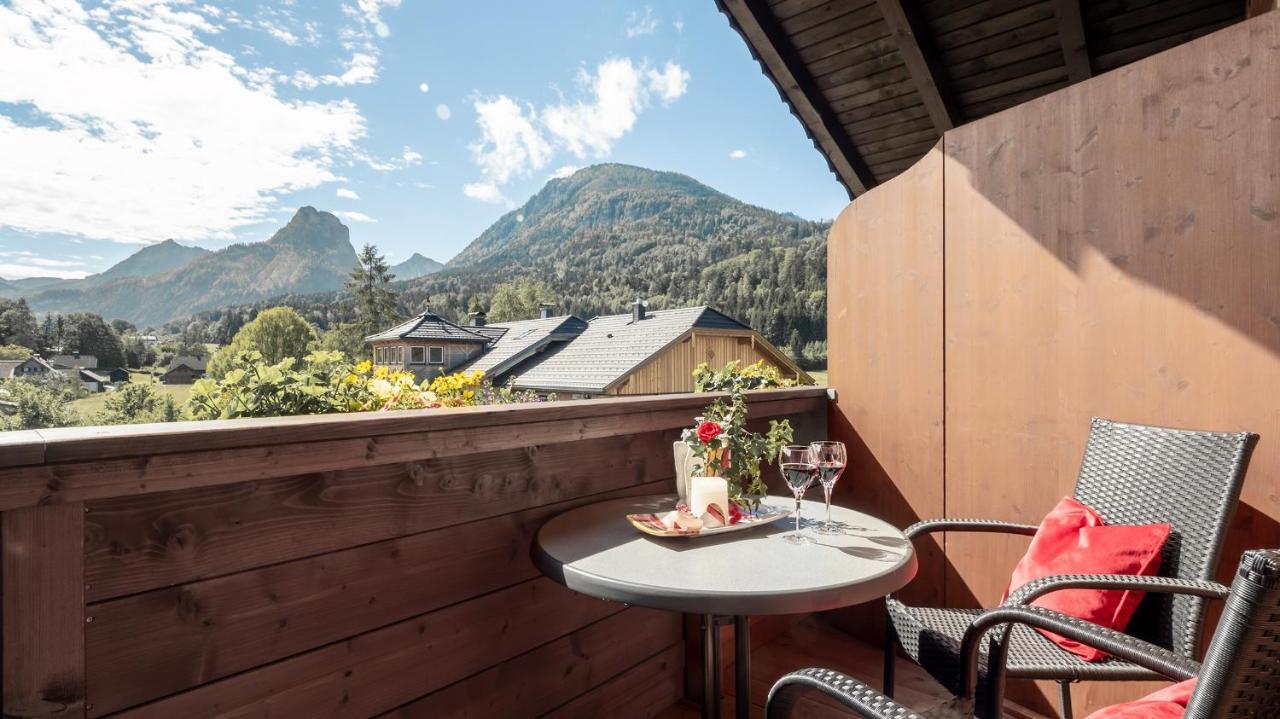 Haus Regina Aparthotel Strobl Exteriör bild