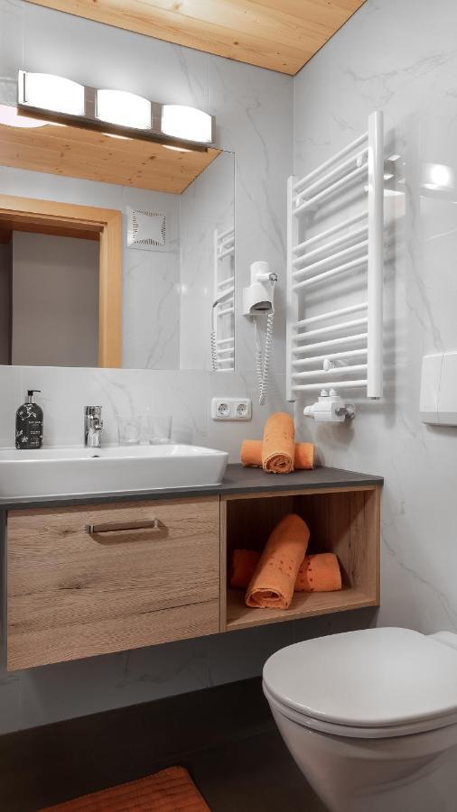 Haus Regina Aparthotel Strobl Exteriör bild